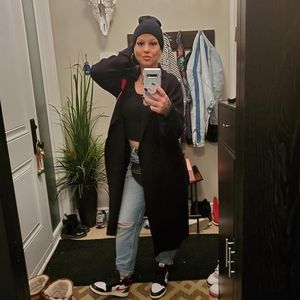 Meet your Posher, Allison